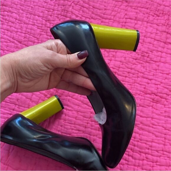 Marc Jacobs patent leather Women's Pumps, US8 - Picture 6 of 13